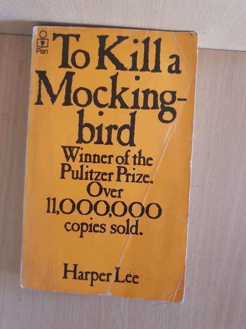 To Kill a Mockingbird: Harper Lee (Paperback)