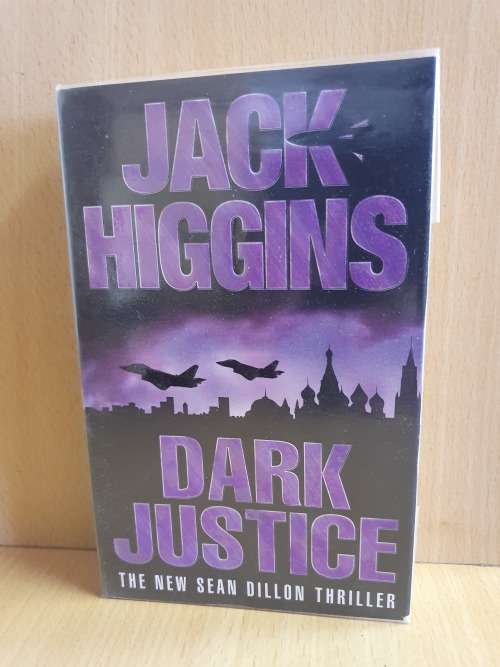 Dark Justice: Jack Higgins (Paperback)