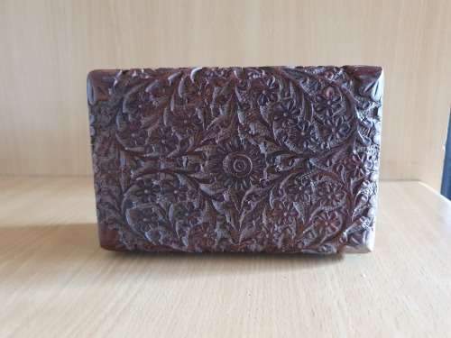 Carved Wooden Box/Wooden Trunk (15cm x 10cm height 6cm)