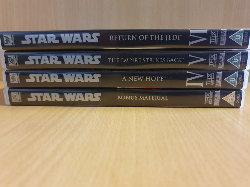 Star Wars Trilogy Box Set - Return of The Jedi, The Empire Strikes Back, A New Hope) Dvd