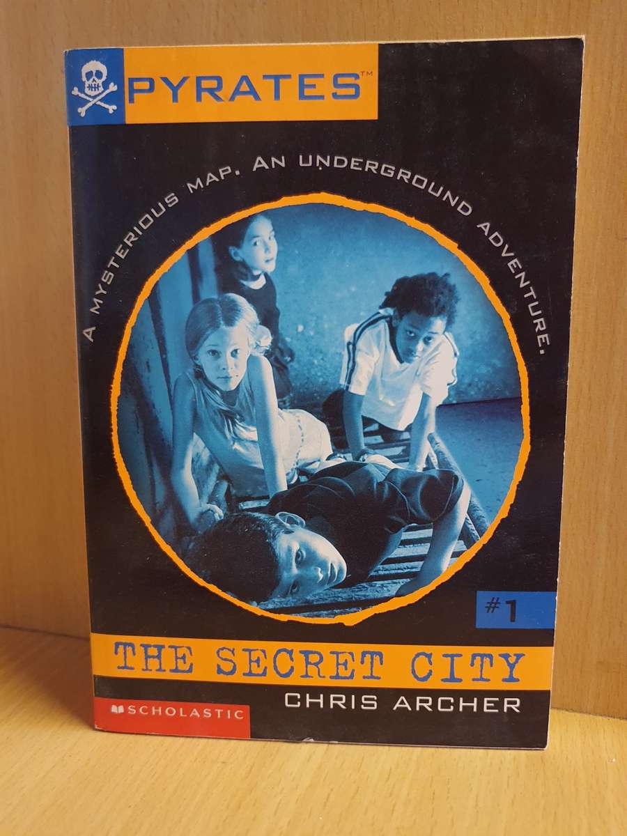 Pyrates - The Secret City: Chris Archer (Paperback)