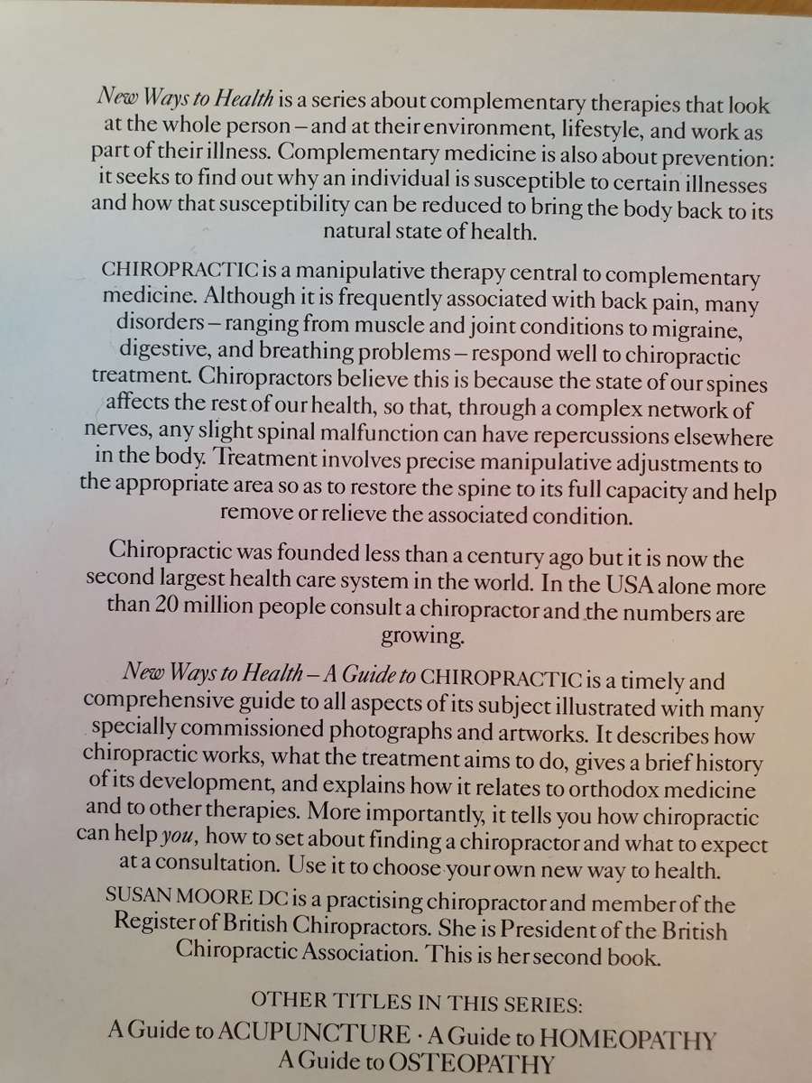 New Ways to Health - A Guide to Chiropractic : Susan Moore (Paperback)