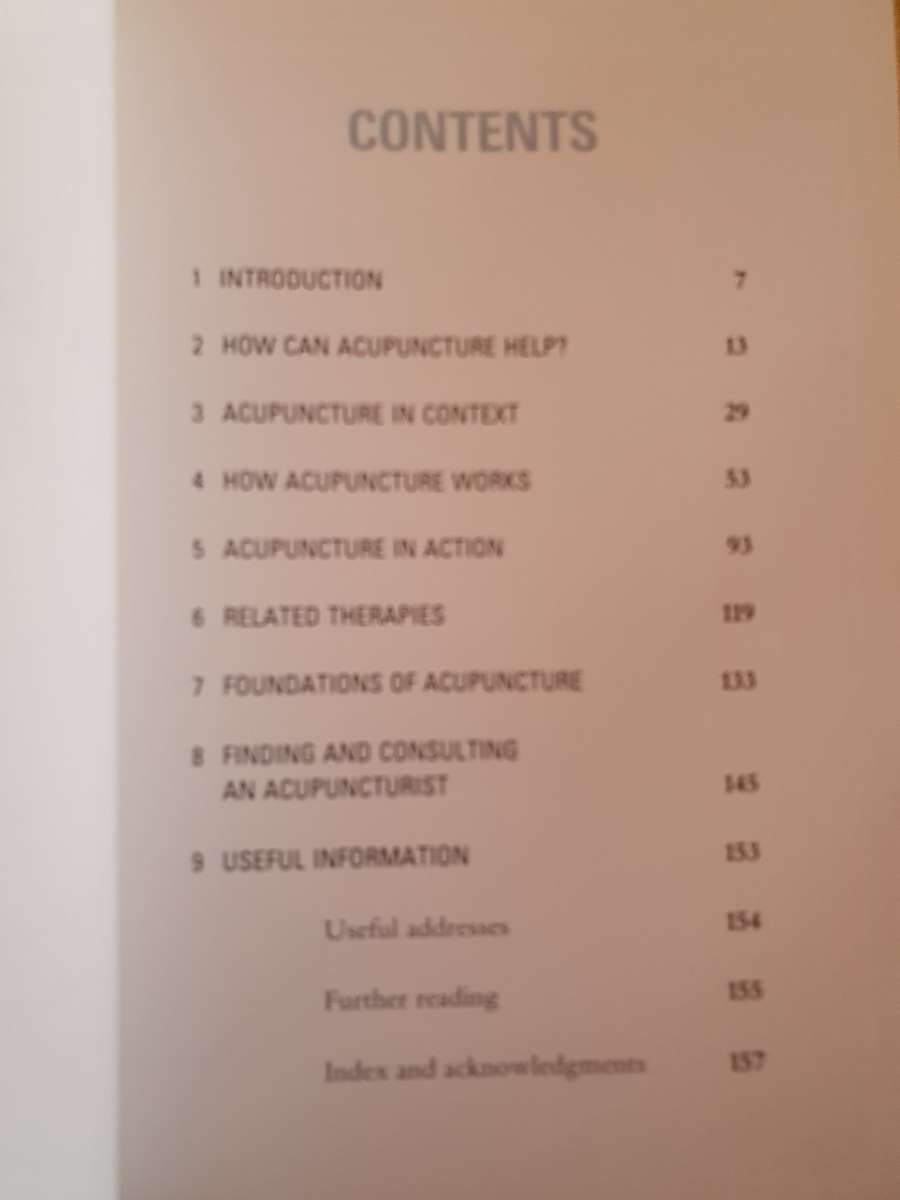 New Ways to Health - A Guide to Acupuncture: Peter Firebrace, sandra Hill (Paperback)