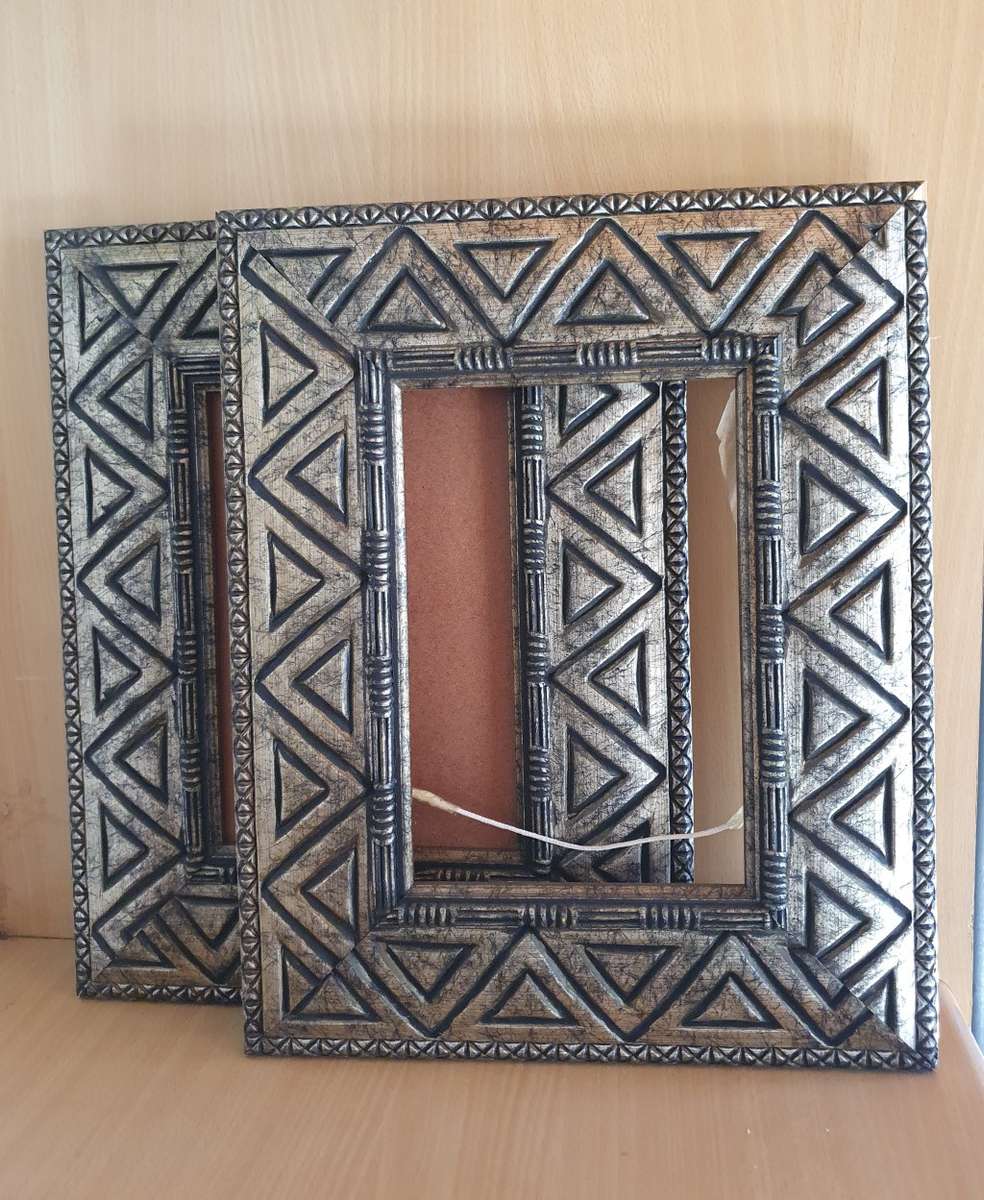 Set of 2 Wooden Frames