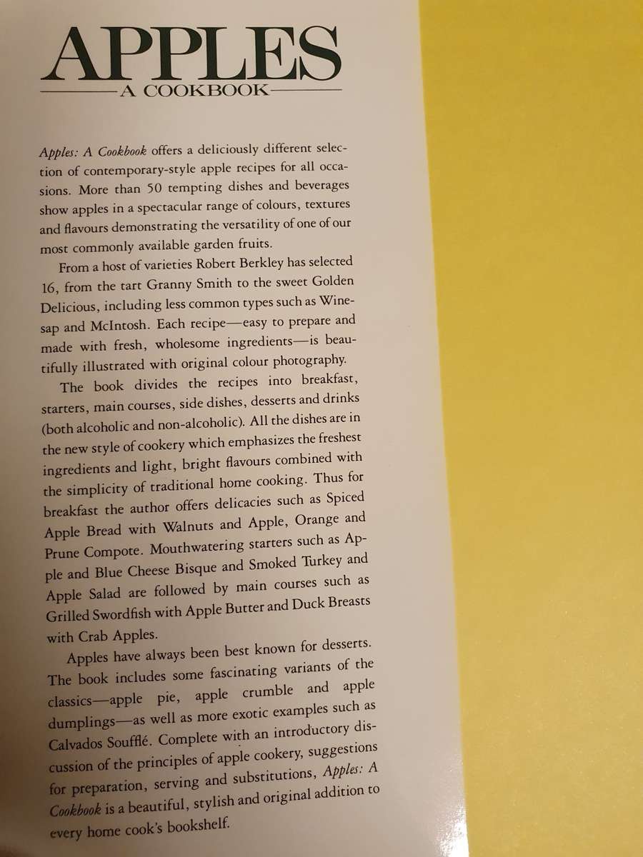 Apples - A Cookbook : Robert Berkley (Hardcover)