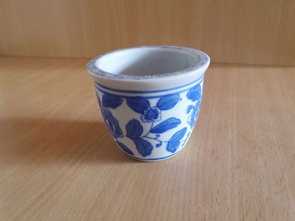 Small Blue & White Plant Pot/Planter