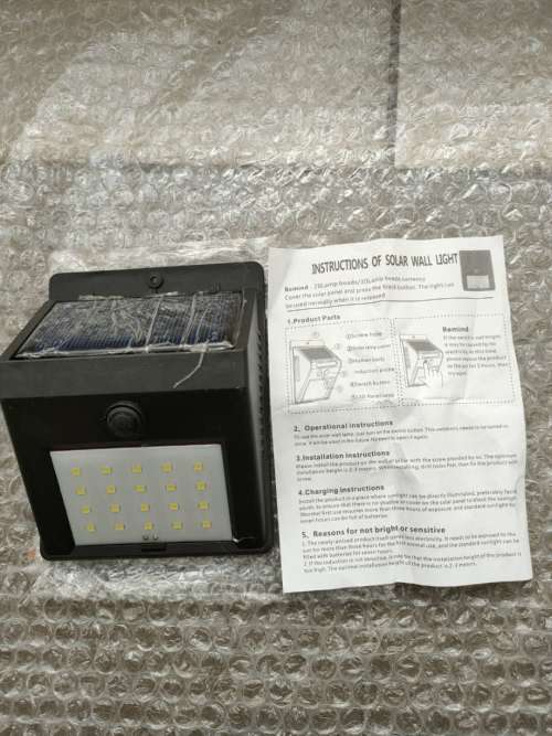 20 LED Solar Powered LED Wall Light with