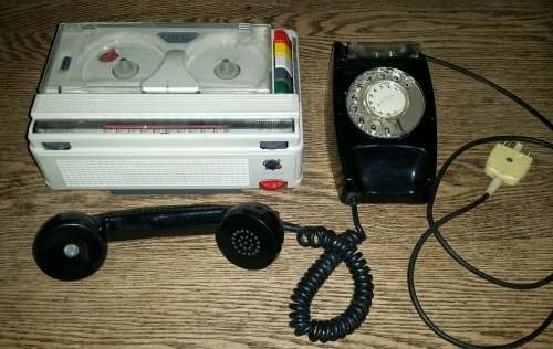 Geloso G257 and Vintage Protea Telephone