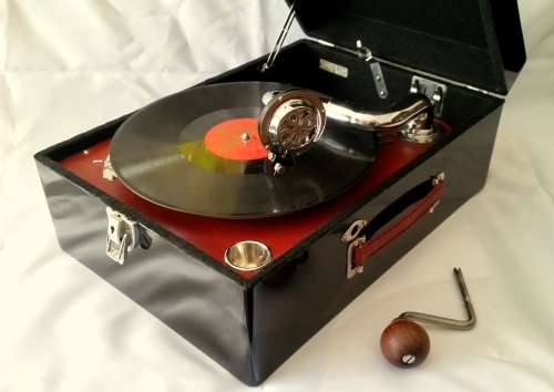 Restored 1920`s Columbia Viva Tonal Gramophone