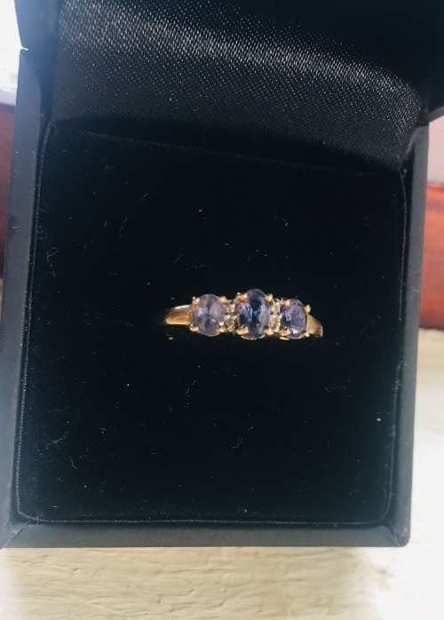 9CT Yellow Gold Tanzanite and Diamond Ring
