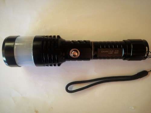 GIVEAWAY***LED***RECHARGEABLE FLASHLIGHT/TORCH WITH A USB PORT.**A GIVEAWAY PRICE