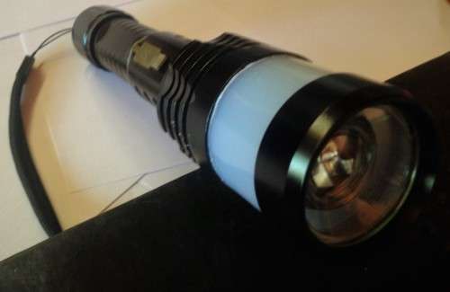 GIVEAWAY***LED***RECHARGEABLE FLASHLIGHT/TORCH WITH A USB PORT.**A GIVEAWAY PRICE