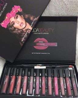 huda beauty liquid matte lipstick 12pcs+2eyeliner