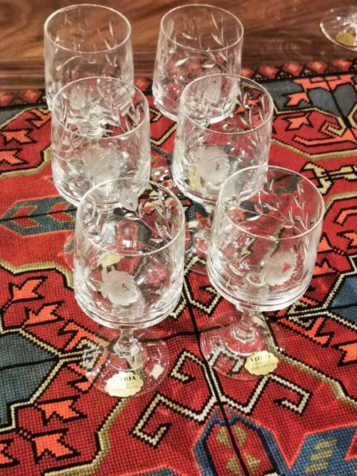 Beautiful set of 6 Vitria handcut lead crystal sherry glasses