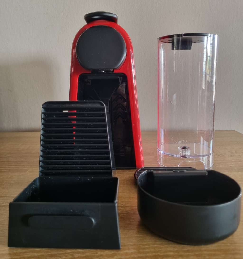 Nespresso Essenza Espresso Machine (Red)