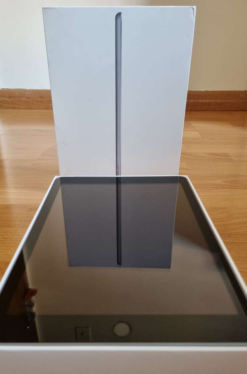 BARGAIN | MINT APPLE iPAD (6TH GEN) | WiFi + CELLULAR