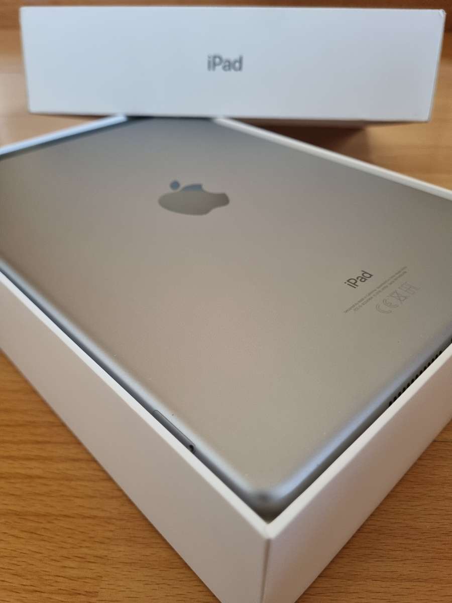 BARGAIN | MINT APPLE iPAD (6TH GEN) | WiFi + CELLULAR