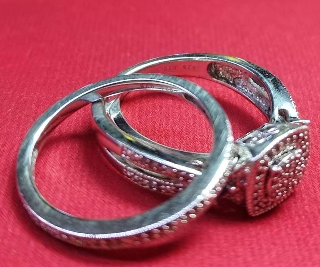 925 Sterling Silver Engagement Ring