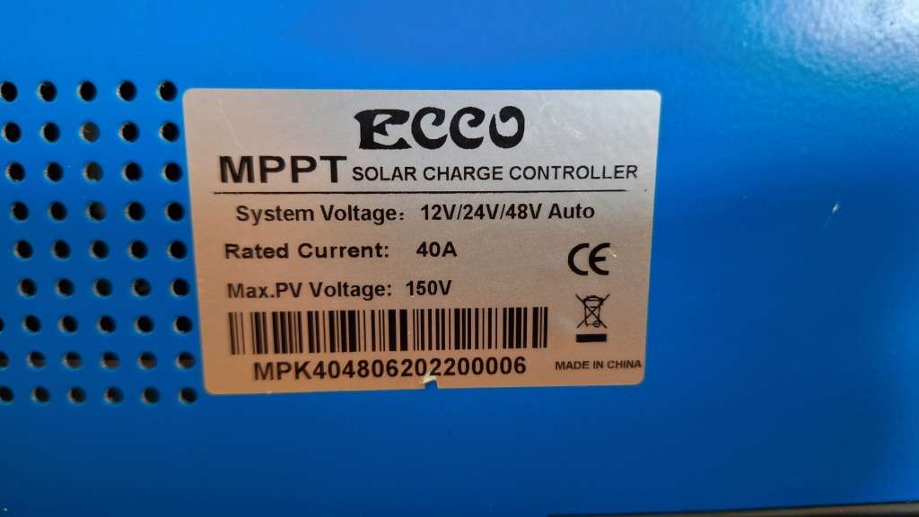 Ecco 40A MPPT Solar Charge Controller