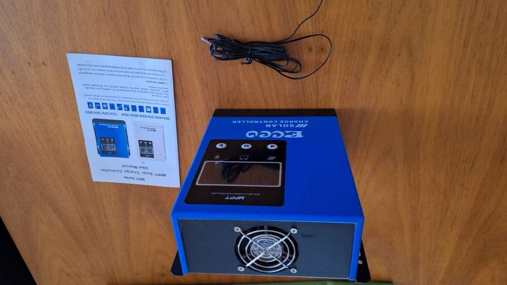 Ecco 40A MPPT Solar Charge Controller