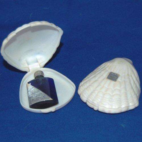 2 Bourjois Evening in Paris Perfume Bakelite Shell and Bottle sold as 1 lot - Shell length 80mm