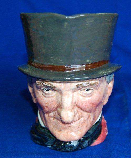 Royal Doulton Large " John Peel " Toby Jug - 1939 to 1955 - Excellent Condition 165mm High