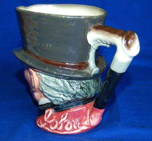 Royal Doulton Large " John Peel " Toby Jug - 1939 to 1955 - Excellent Condition 165mm High