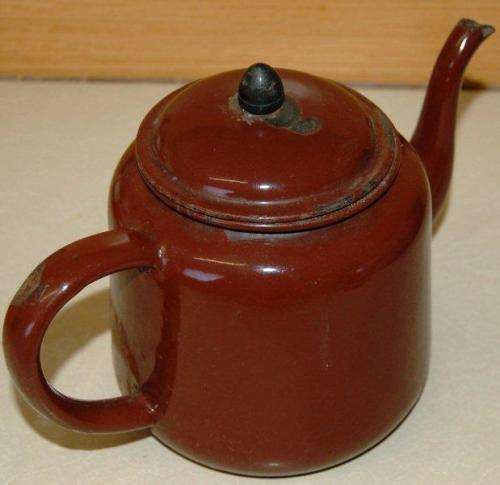Brown Enamel Teapot - Height 160mm Base diameter 140mm