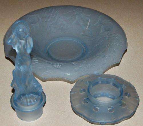 "ARABELLA" Walther & Sohne Germany - Glass Centerpiece with flower frog - Dia 255mm Height 210mm