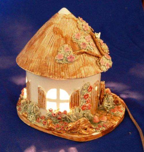 Attractive Cottage Night Light - In good working order - Height 180mm Base Diameter 155mm