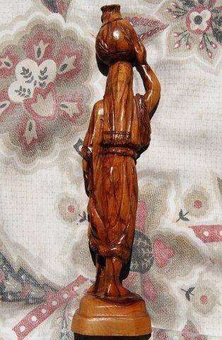 Stunning Olive Wood Carving of Biblical wife of Isaac - Rebecca / Rebekha - Height 275mm