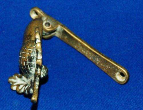 Vintage Brass Acorn Door Knocker - Length 75mm