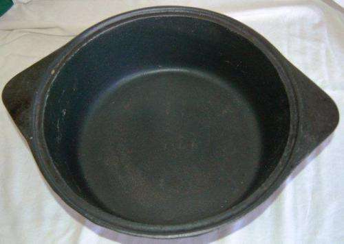 Very Large Cookwell Cast Iron Pot - No.12 - As New - Dia 330mm Depth 110mm Weight 7.350Kg's