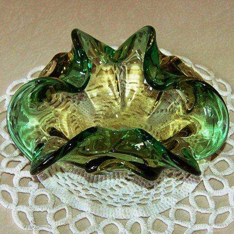 Stunning Green Toned Murano Bowl - 205mm X 180mm X 80mm - No Damage