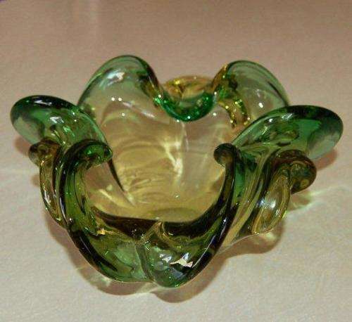 Stunning Green Toned Murano Bowl - 205mm X 180mm X 80mm - No Damage