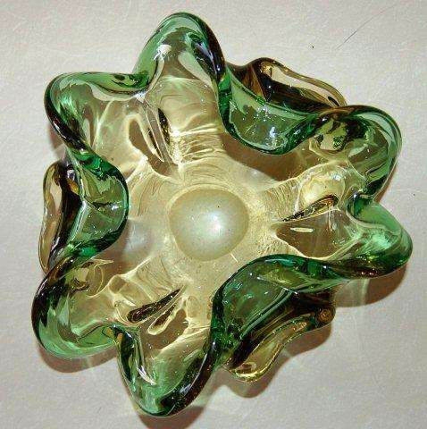 Stunning Green Toned Murano Bowl - 205mm X 180mm X 80mm - No Damage