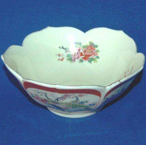 Beautiful Japanese 5 Sided Hand Painted Bowl - Diameter 180mm Height 75mm