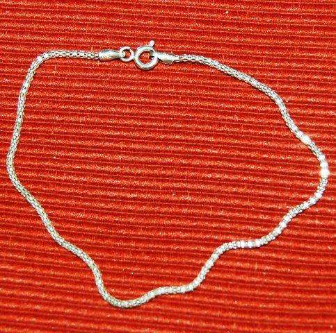 .925 Silver Chain Bracelet (Italy) - Very Fine and Delicate - Length 185 mm