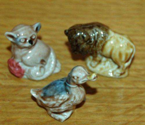 7 Assorted Wade Ornaments - As per Pictures