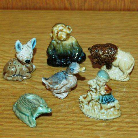 6 Assorted Wade Ornaments - As per Pictures