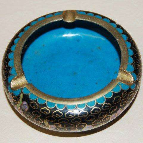 Attractive Cloisonne Ashtray - Diameter 90mm Depth 35mm