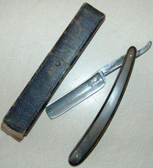 2 Straight Razors - KROPP Shefield and Kabeso No.7 Solingen Germany - See description
