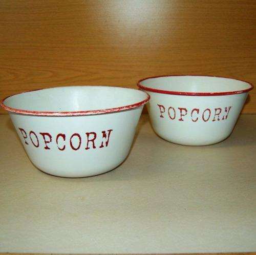 Vintage Pair of Large Enamel Popcorn Bowls - Some Wear Noted - Diameter 250mm Depth 120mm