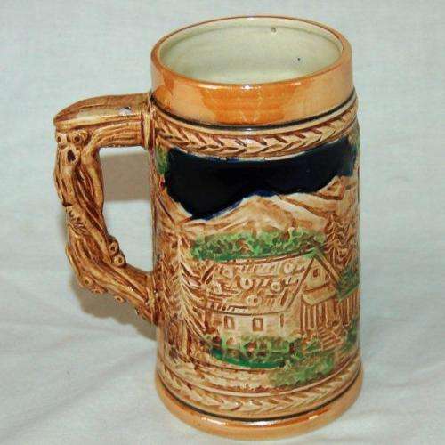 Attractive Old Fashioned Beer Mug - Height 140mm
