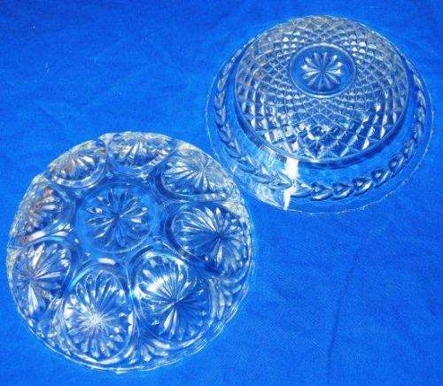 2 Attractive Glass Bowls - As per pictures - Sold as one lot - Largest Diameter 205mm