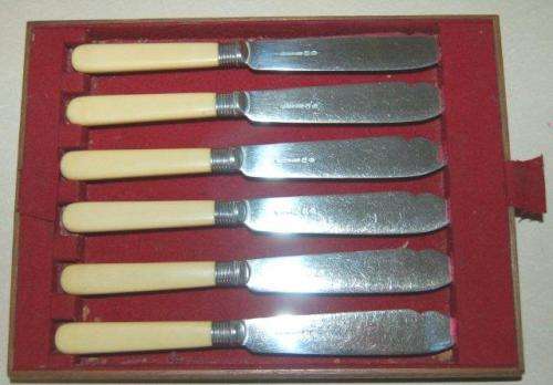 Mappin & Webb Silver Plated 12 Pce Fish Knife & Fork Set - Knife Length 205mm Read description.