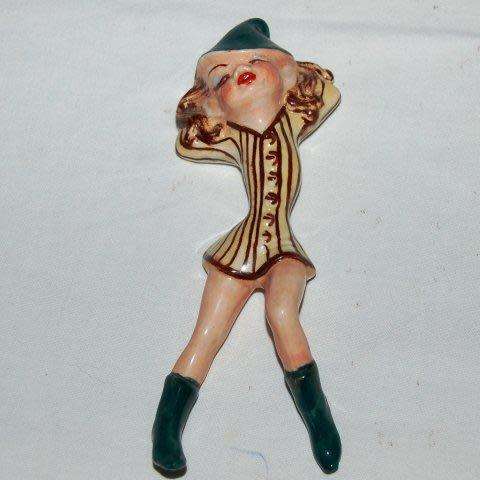 Saucy Reclining Leprechaun - Length 135mm