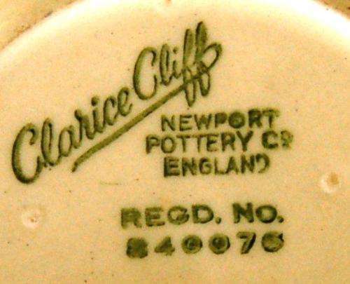 Beautiful Pair of Clarice Cliff Pin Dishes - Dia. 125mm