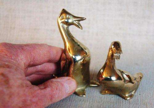 Family of 5 Vintage Solid Brass Ducks (Weight 1.85kg's) Tallest 90mm