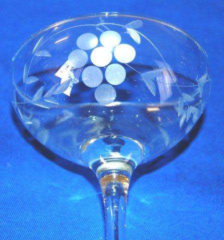 6 Grape Design Champagne Glasses